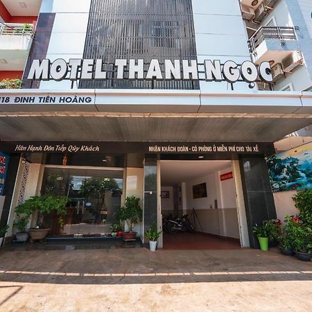 Thanh Ngoc Motel Буонметхуот Экстерьер фото
